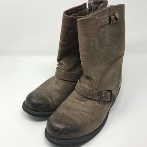 FRYE Engineer 12R leather boots